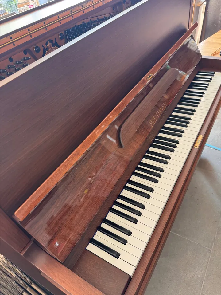 Blüthner Model A 124 built in 1935 (still) in walnut, completely overhauled. - Image 15 of 27