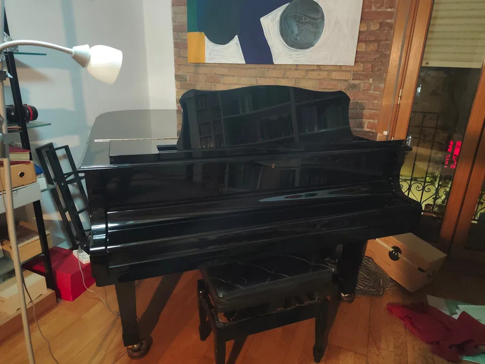 Yamaha C2 Flügel · Baujahr 2000 · Hochglanzschwarz - Bild 1 von 6